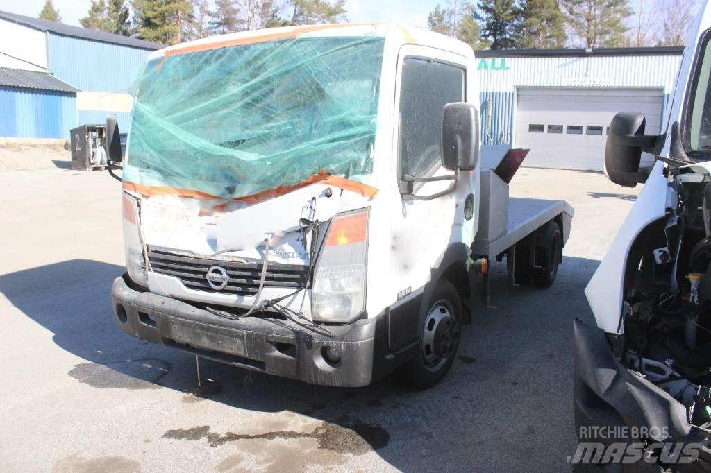Nissan Cabstar Trekkers