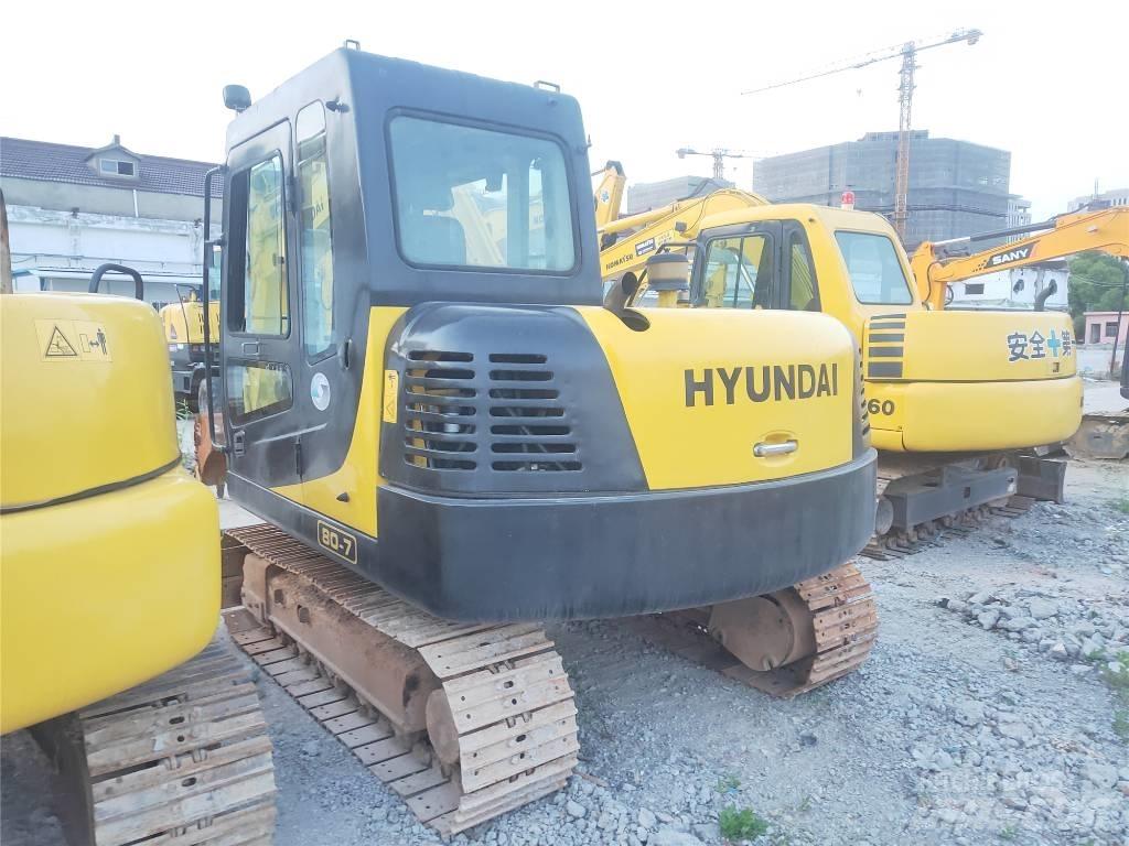 Hyundai R80-7 Rupsgraafmachines