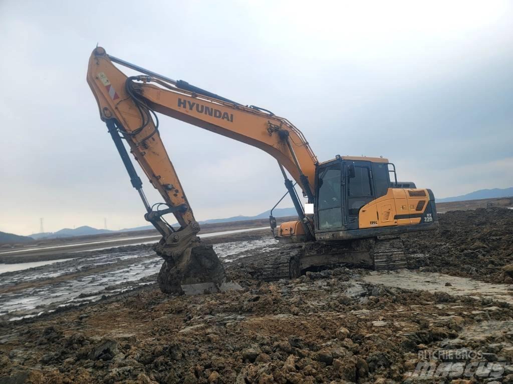 Hyundai HX 220 Rupsgraafmachines
