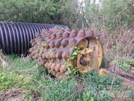CAT 663 E Bestratingsmachines en hijsmaterialen