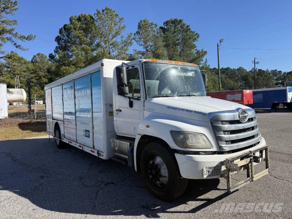 Hino 338 Drankenwagen