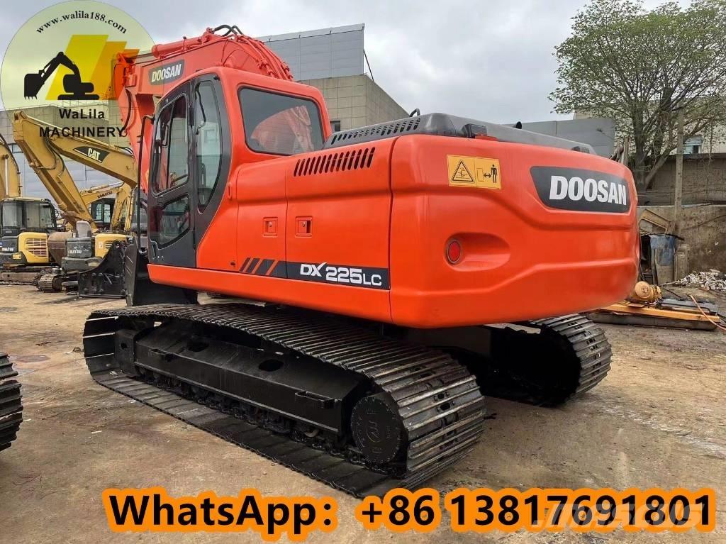 Doosan DX 225 LCA Rupsgraafmachines