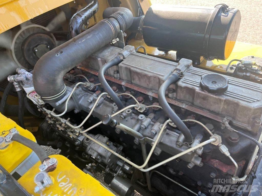 CAT DP40K2 Diesel heftrucks