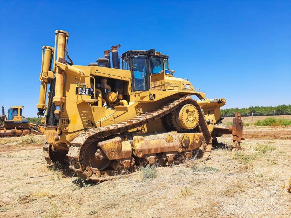CAT D10 Rupsdozers