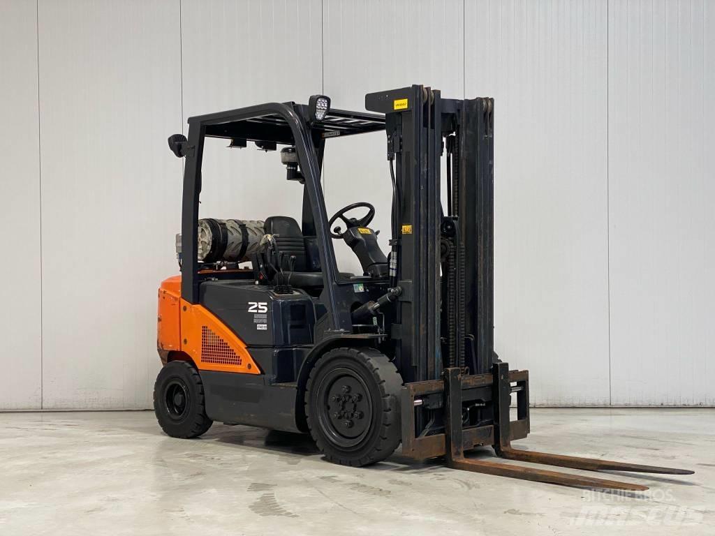 Doosan G25N-7 LPG heftrucks
