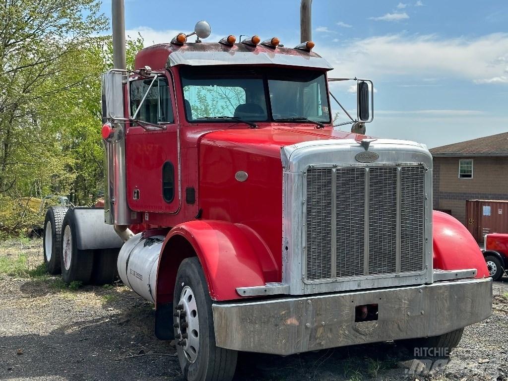 Peterbilt 378 Trekkers