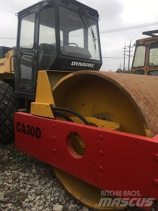 Dynapac ca30d Trilrolwalsen