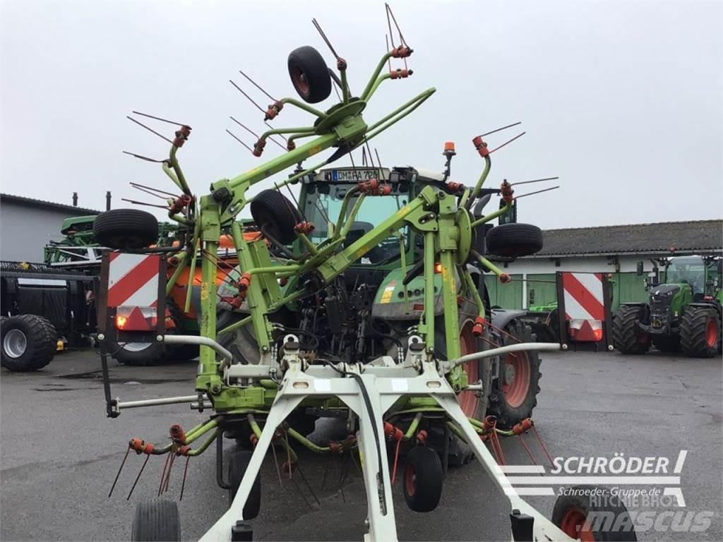CLAAS VOLTO 800 T Schudders