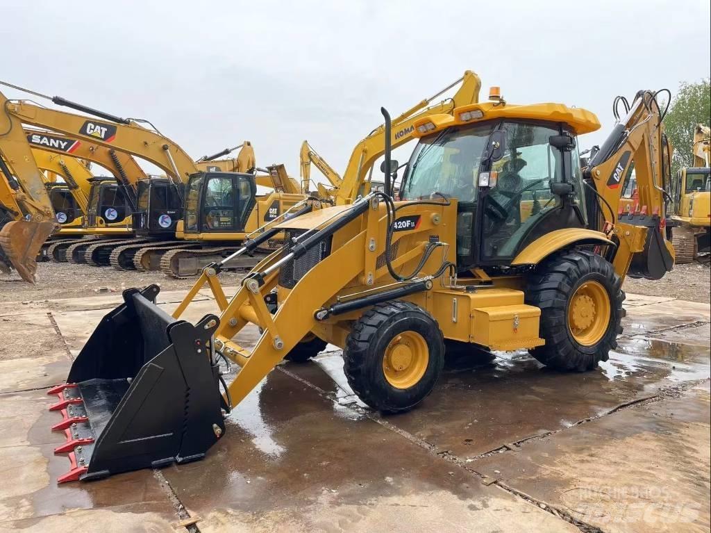 CAT 420 F II Graaf-laadcombinaties