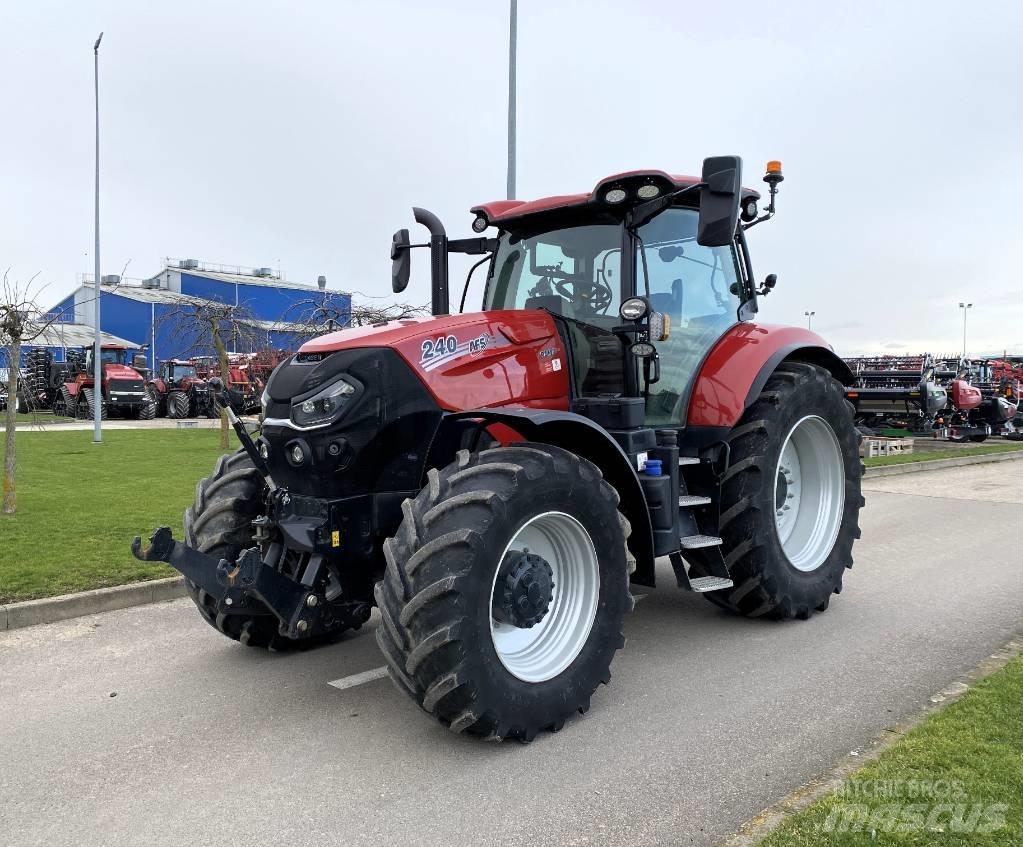 Case IH Puma 240 CVX Tractoren