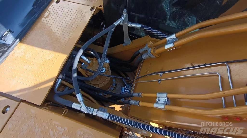 CAT 330 D2 Rupsgraafmachines