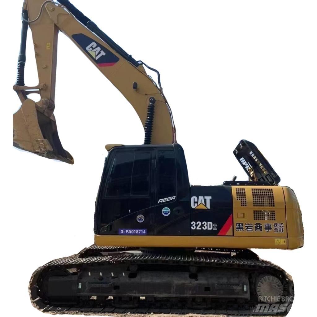 CAT 323 D Rupsgraafmachines