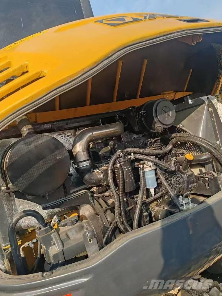 XCMG 60 Rupsgraafmachines