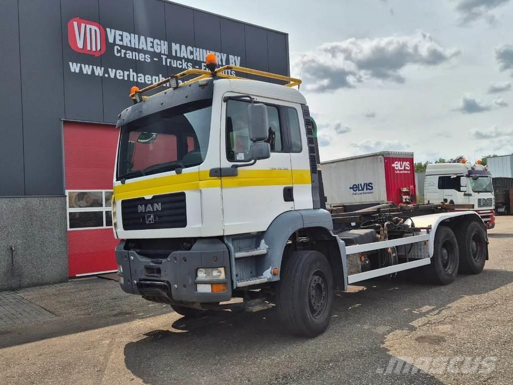 MAN TGA 26.310 310 Vrachtwagen met containersysteem