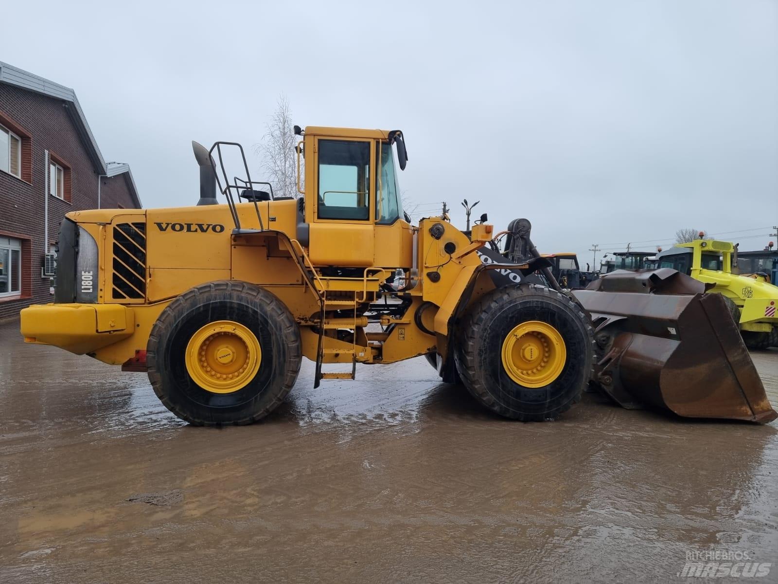Volvo L180 E Wielladers