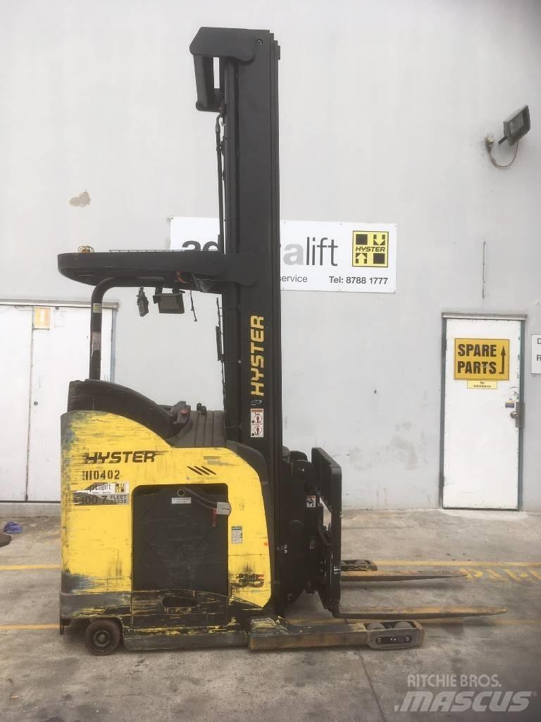 Hyster N35ZDR Reachtruck voor hoog niveau