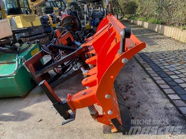 Agromet 220 Sneeuwschuivers en -ploegen