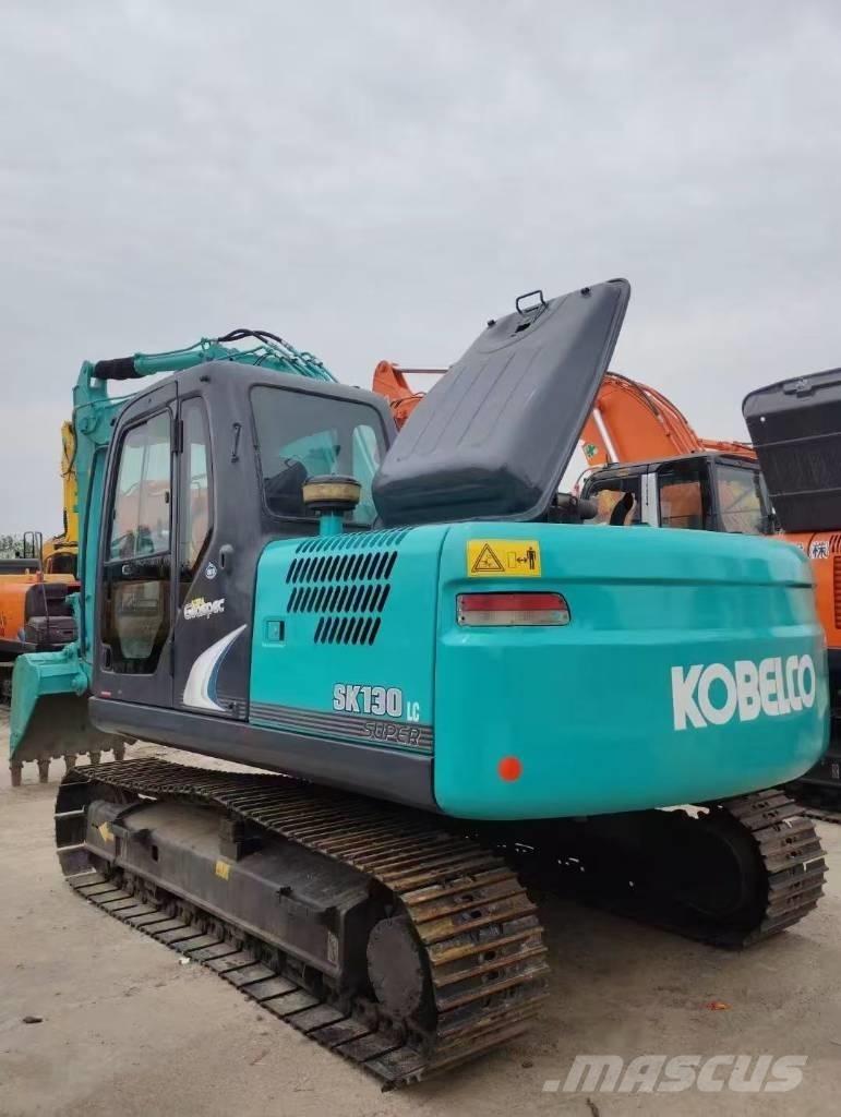 Kobelco 130 Rupsgraafmachines