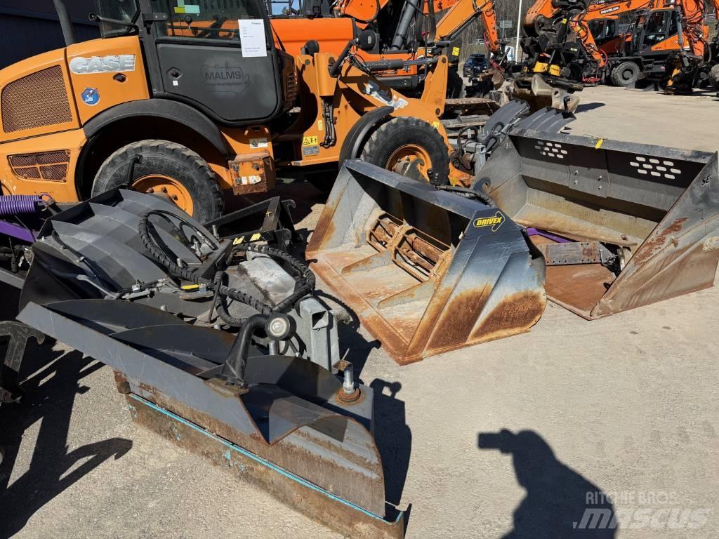 CASE 321F Wielladers