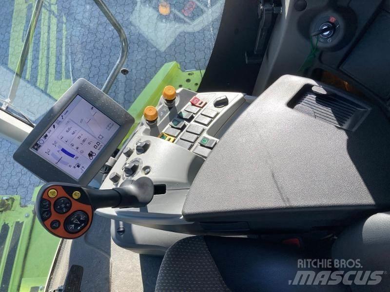 CLAAS LEXION 650 Maaidorsmachines
