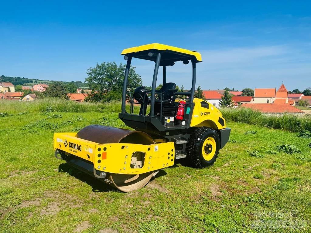 Bomag BW145DH3 Trilrolwalsen