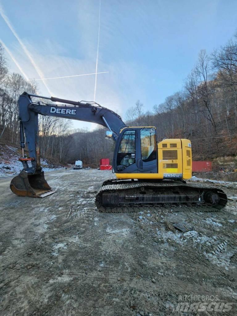 DEERE 245G LC Rupsgraafmachines