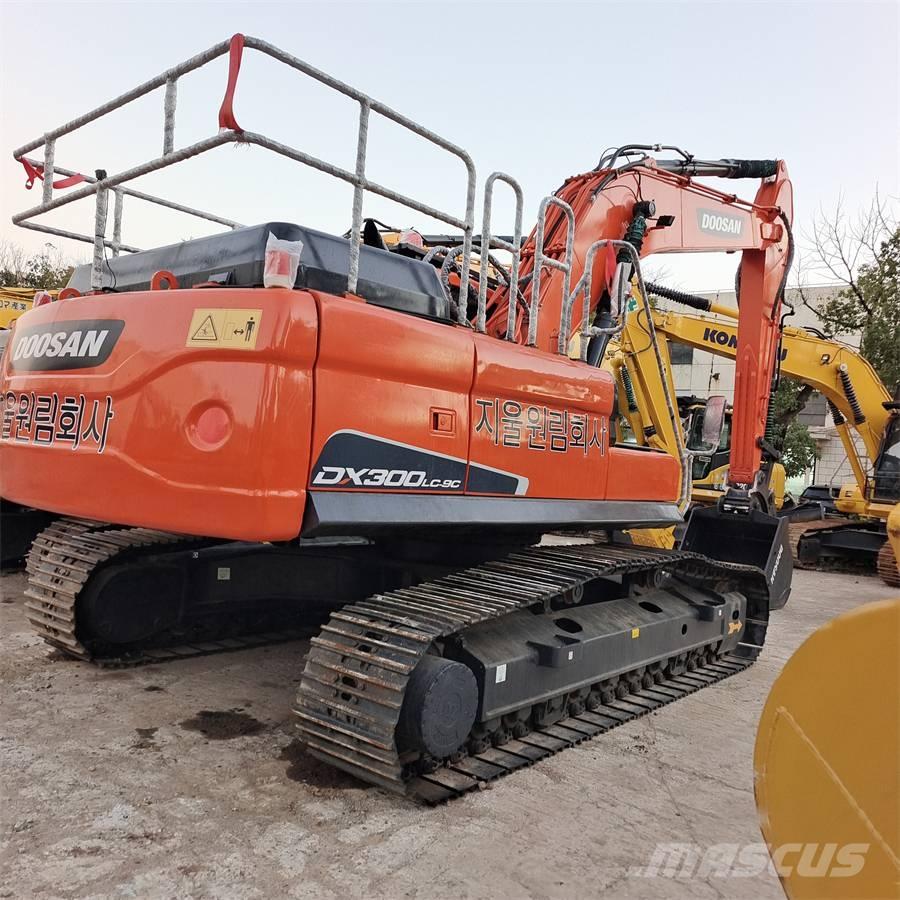 Doosan DX 300 LC Graafmachines Long Reach