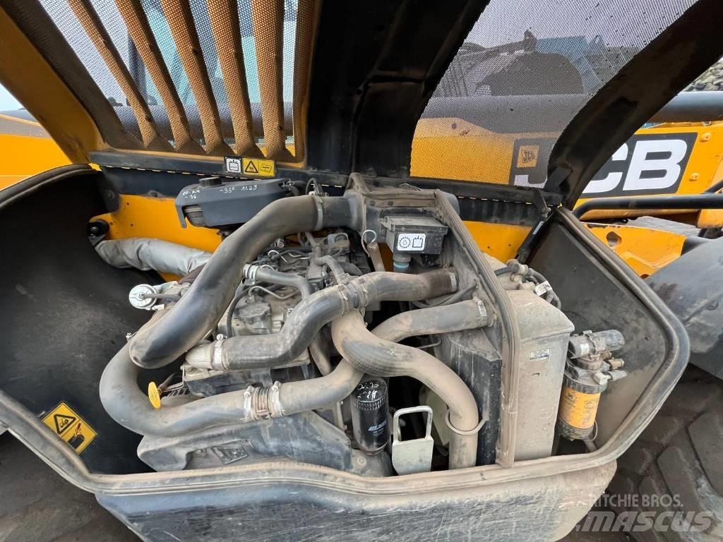 JCB 535-125 Verreikers