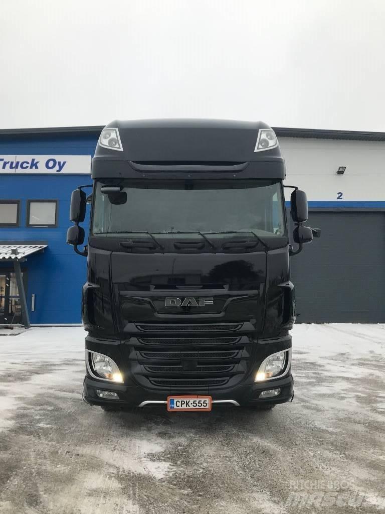 DAF XF530 FAS Vrachtwagen met containersysteem