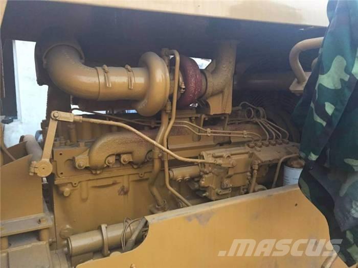 CAT D 6 D Rupsdozers