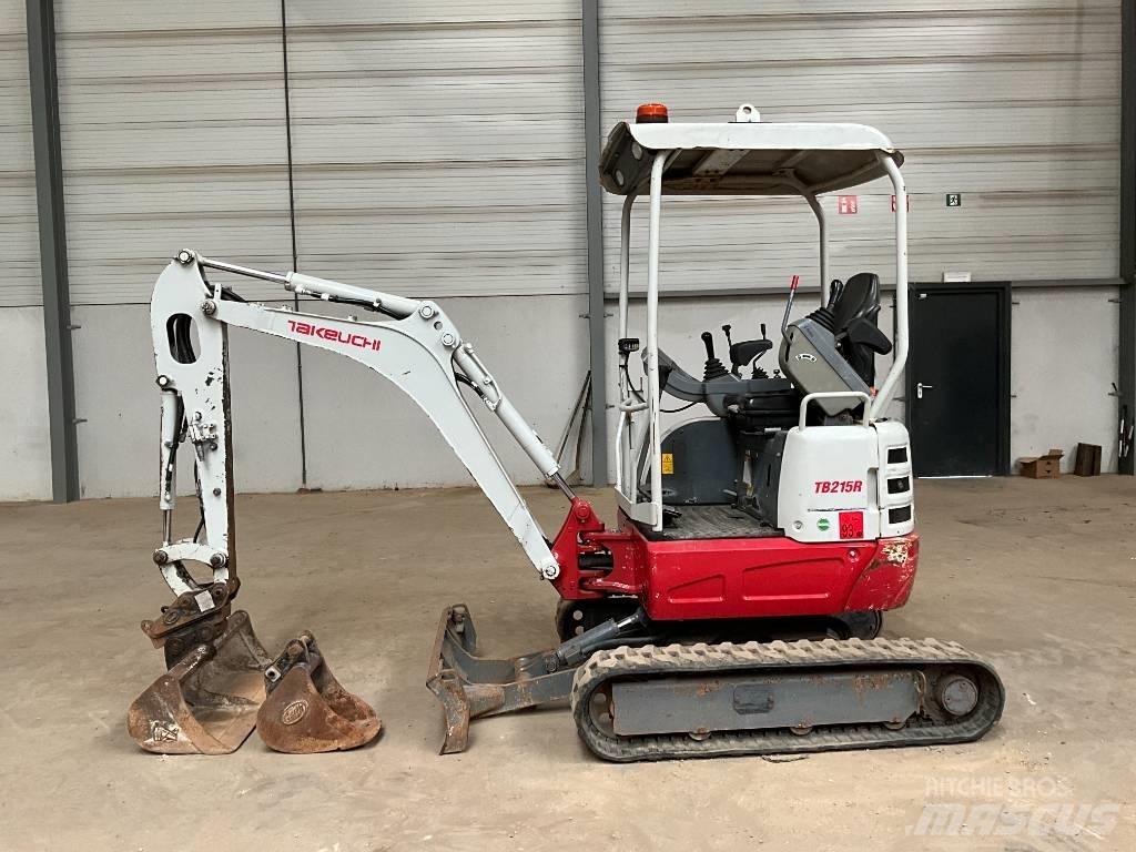 Takeuchi TB 215 R Minigraafmachines < 7t