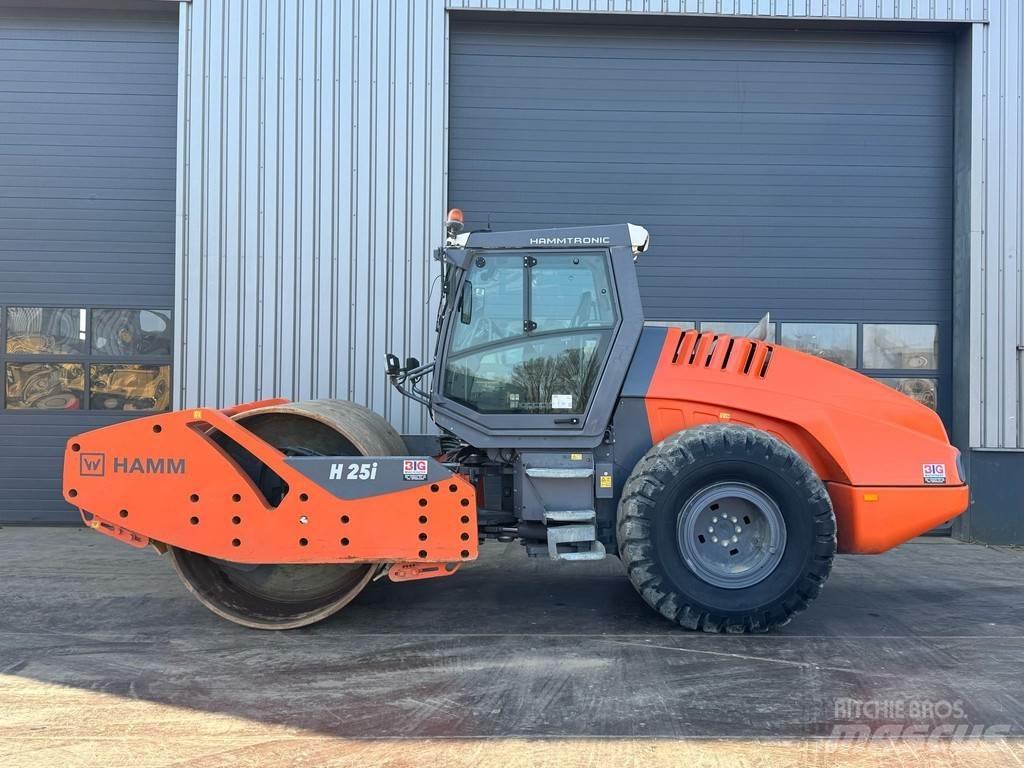 Hamm H25i Trilrolwalsen