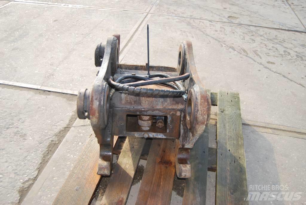  Quickcoupler Snelkoppelingen
