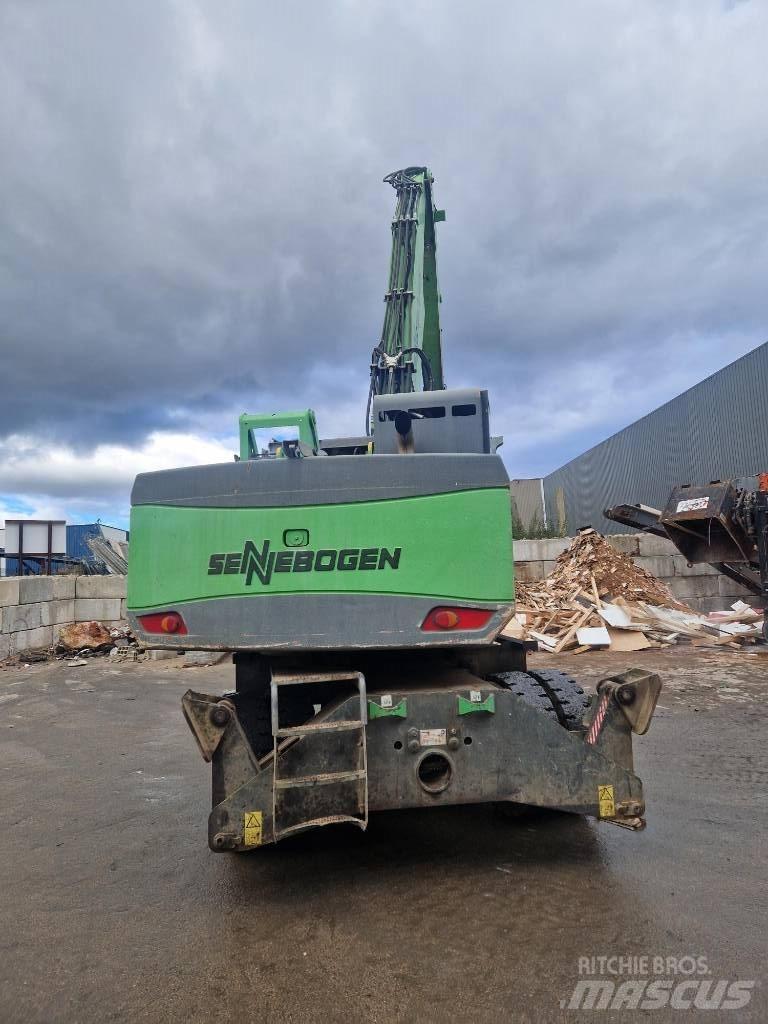 Sennebogen 821 E Wielgraafmachines