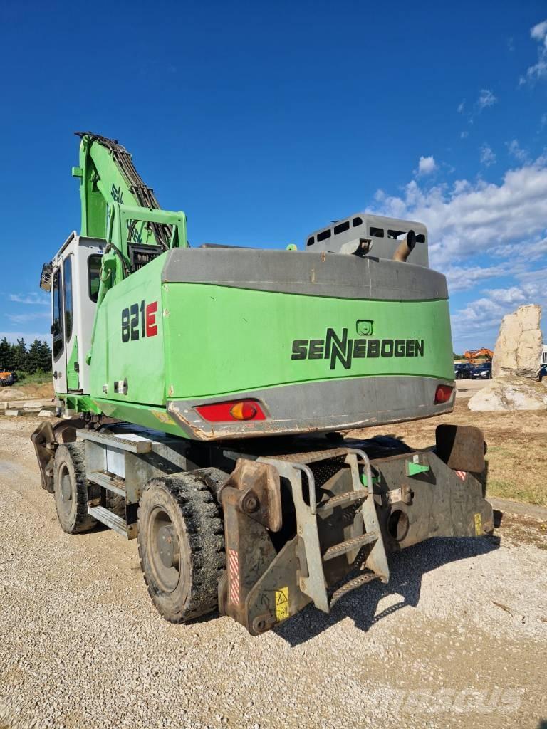 Sennebogen 821 E Wielgraafmachines