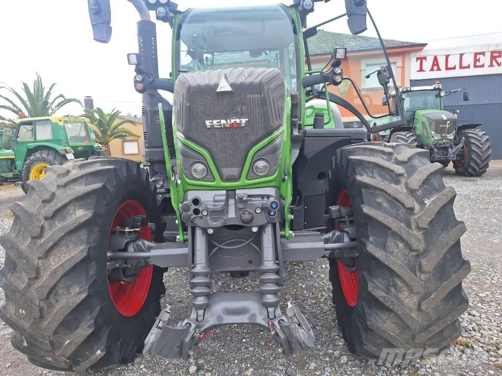 Fendt 718 Tractoren