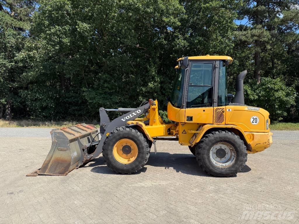 Volvo L 35 G Wielladers