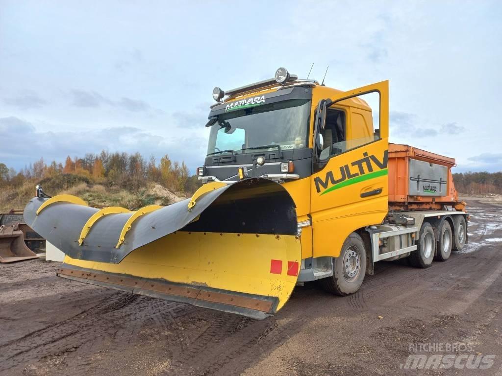 Volvo FH540 Vrachtwagen met containersysteem