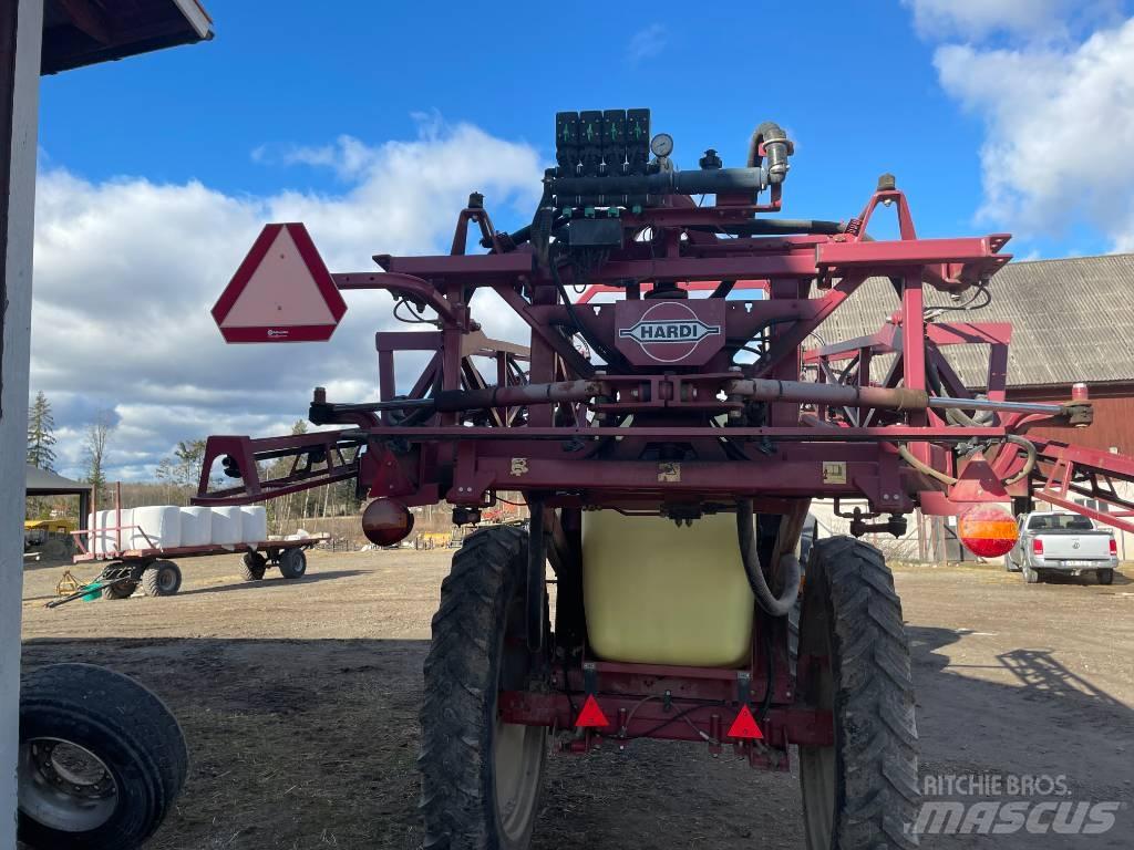 Hardi 2800LPY Getrokken spuitmachines