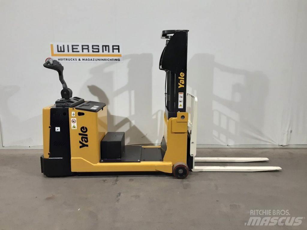 Yale MC15 Reachtruck voor hoog niveau