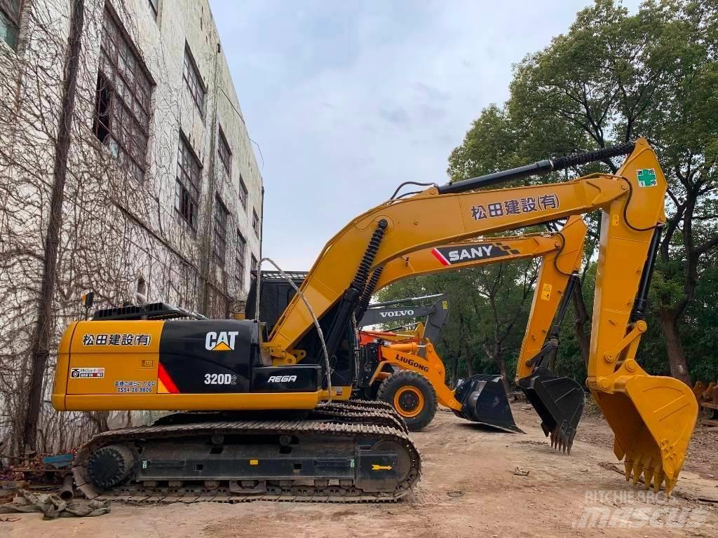 CAT 320D2 Rupsgraafmachines