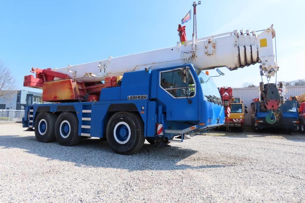 Liebherr LTM 1055-1 Kranen voor alle terreinen