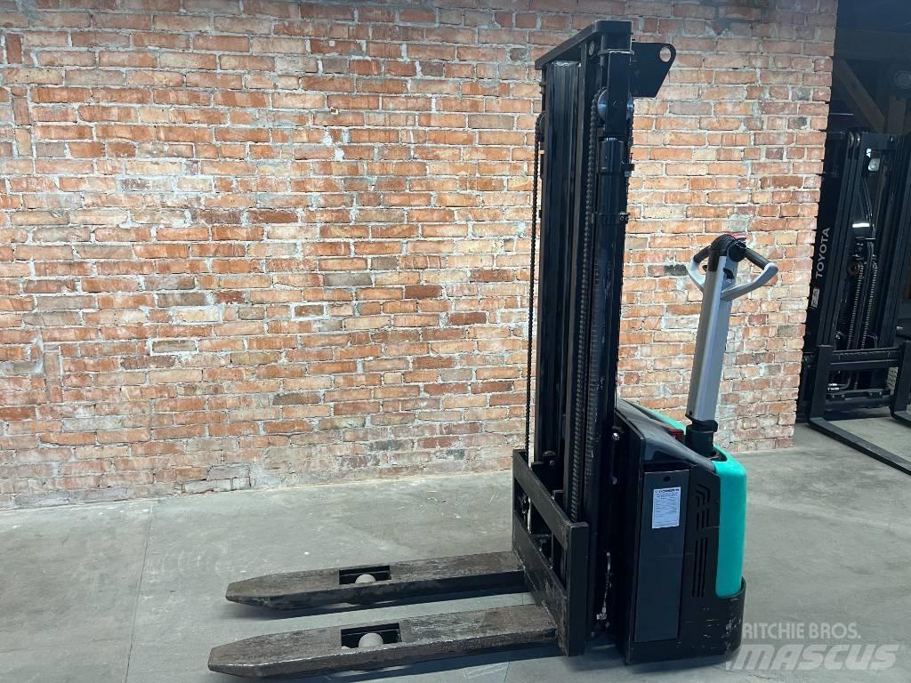 Mitsubishi SBP 12 N Stapelaar meeloop
