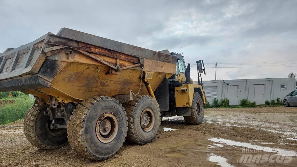 Komatsu HM300-2 Knik dumptrucks