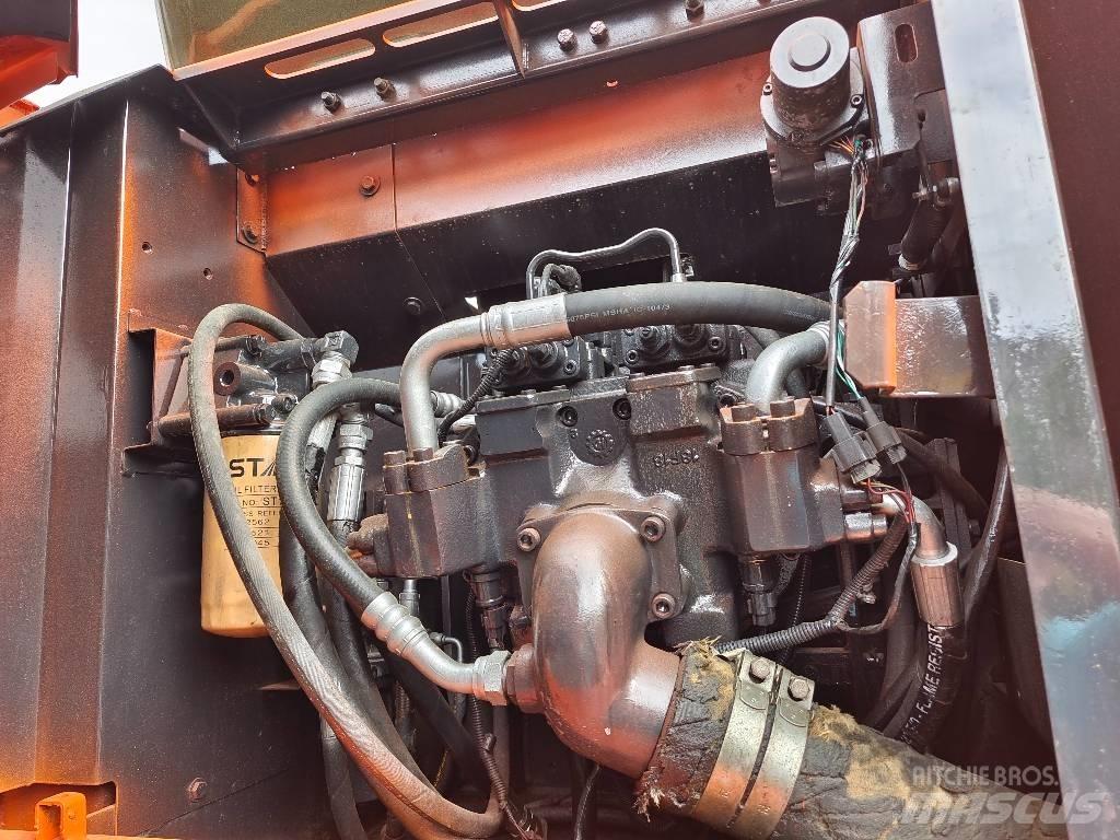 Hitachi EX 200-3 Rupsgraafmachines