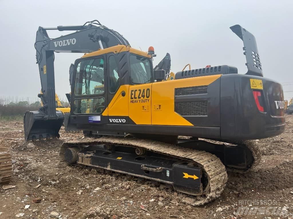 Volvo EC240BLC Rupsgraafmachines