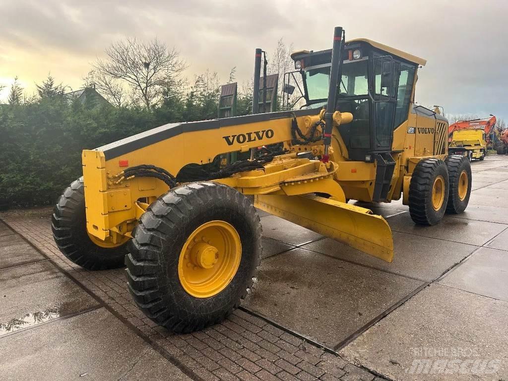 Volvo G 930 Graders