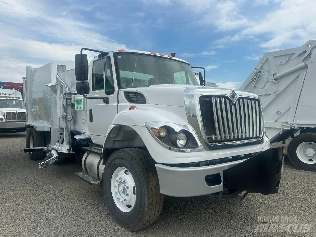 International 7500 Vuilniswagens