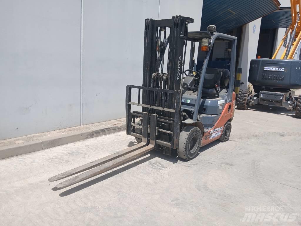Toyota D02-8FG18 LPG heftrucks