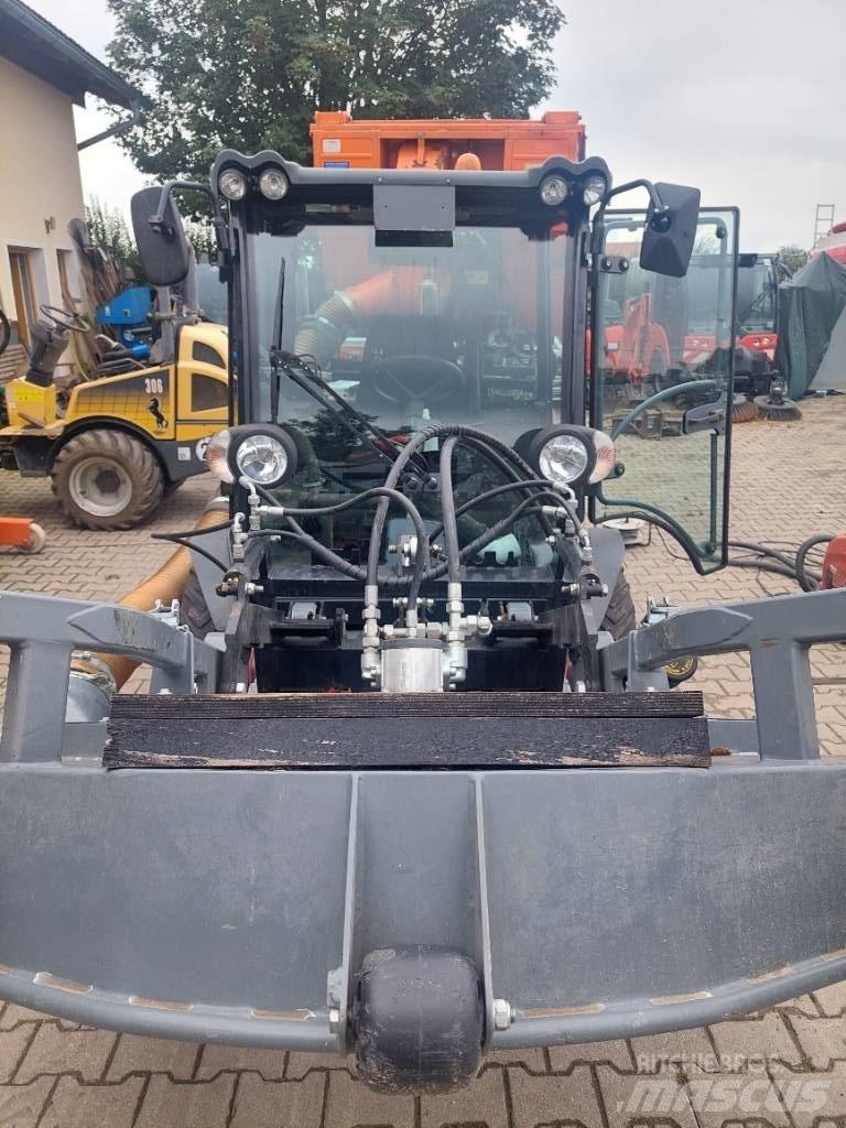 Kärcher MIC 84 Werktuigdragers